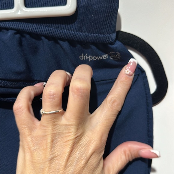 Men’s Russell dri-fit joggers NWOT SIZE 32-34 - Picture 2 of 5